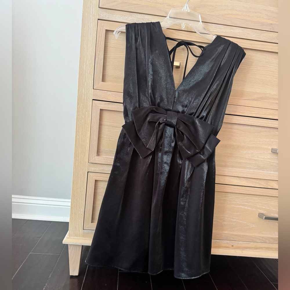 entro Black Satin V-Neck Mini Dress with Waist Bow